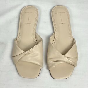 Black Suede Studio Alana Slide Sandals Sz 7 $278 Buff Cream Ivory Beige Neutral